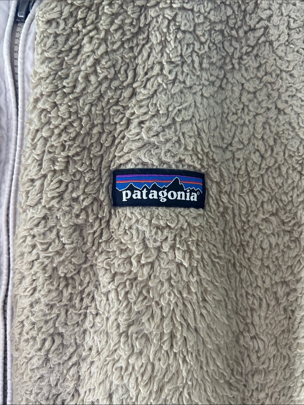 Patagonia Tan Sherpa Fleece Vest with Zipper - Picture 2 of 3